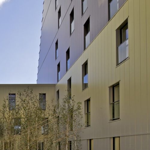 Облицовка фасада из реек - HAIRPLAN® 300 - ArcelorMittal Building Solutions - кассетная / из стали / гладкая