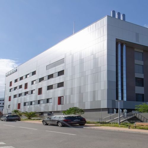 Облицовка фасада из реек - ST   - ArcelorMittal Building Solutions - кассетная / из алюминия / из стали