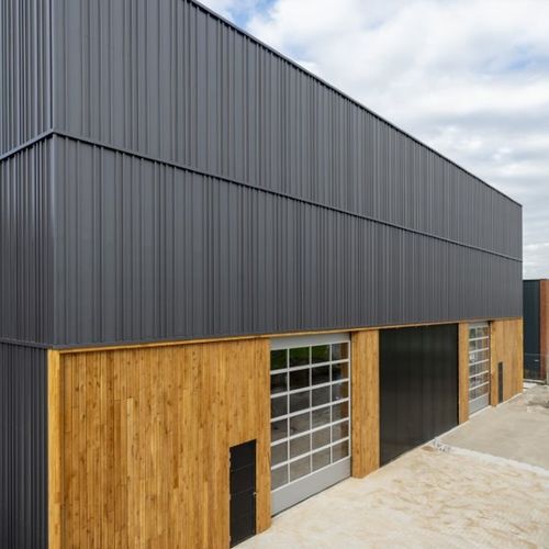 Панельная облицовка фасада - HAIREXCEL® - ArcelorMittal Building Solutions - из стали / из гальванизированной стали / с полиуретановым покрытием