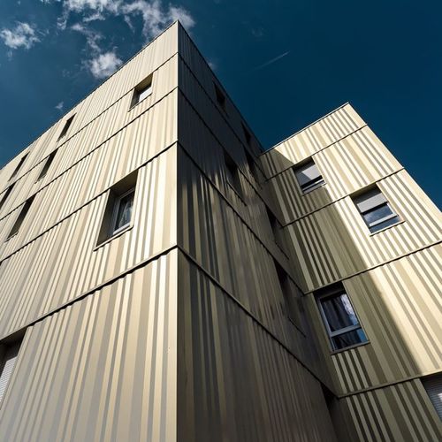Панельная облицовка фасада - PEARL ANTIGRAFFITI  - ArcelorMittal Building Solutions - из гальванизированной стали / из листового металла / из штукатурки