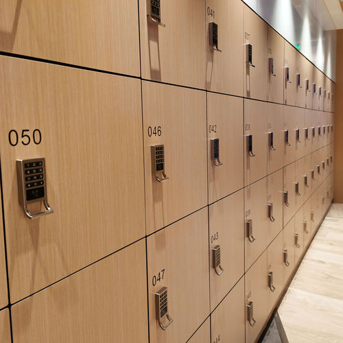Шкаф для хранения из ламината высокого давления - DEBO-LOCKER-06 - DEBO - для профессионального использования / для общественных учреждений / для школ