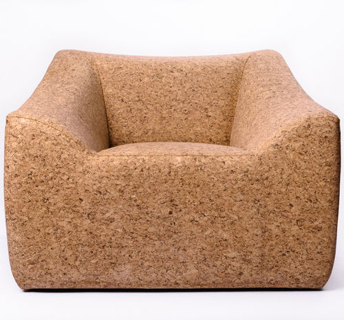 Современное кресло - BLOCK - CREATIVE-CORK - из пробкового дерева / из пробкового дерева / с подлокотниками