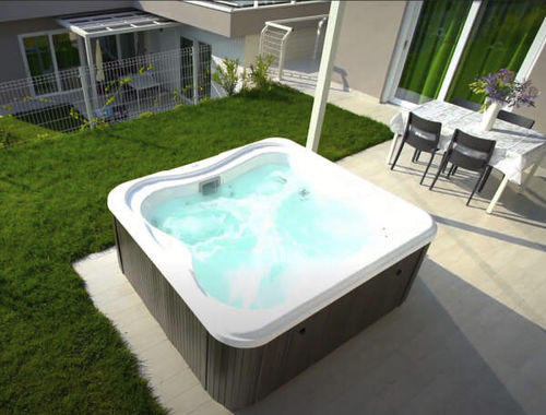 Каркасная спа-ванна - Lodge freistehend - Fire Ice Systemtec Georg Zelger e.K. - квадратная / 6 мест / для наружного применения
