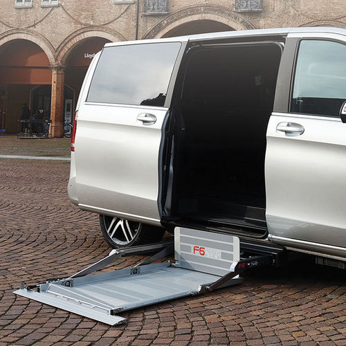 Подъемная платформа для инвалидной коляски - F6 MULTILINK EVO – SIDE ENTRY - AUTOLIFT Srl - установленная на транспортном средстве / для профессионального использования / для наружного применения
