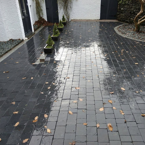 Уличная плитка из натурального камня - GRAPHITE TUMBLED COBBLES - BRAZILIAN STONES - из шифера / для наружного применения / для террасы