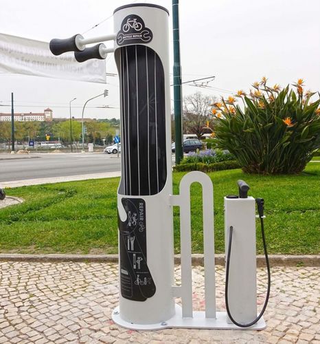 Станция для ремонта велосипедов из стального листа - KIT BICI 1 - Veco Urban Design - из алюминия / из нержавеющей стали / с комплектом инструментов
