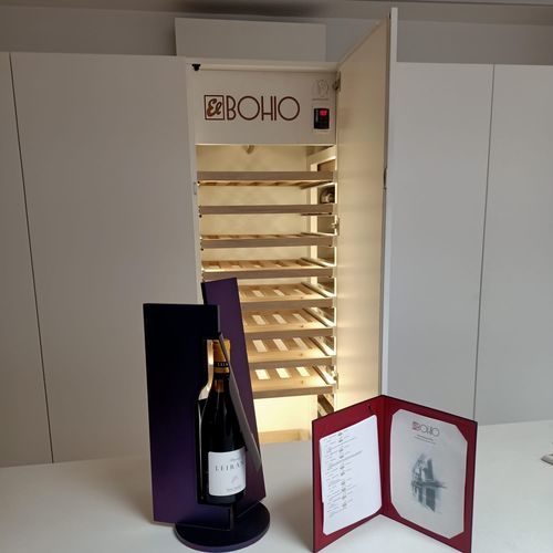 Винный шкаф для сервировки - EL BOHIO - Dragon Cellars S.L - для ресторана / встраиваемый / из дерева