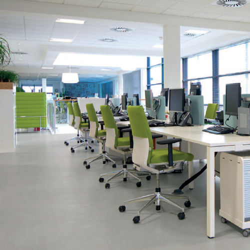Виниловое напольное покрытие - TARASAFE PLUS - Gerflor - Contract Sport & Contract Flooring - для интерьера / для приемных / для влажного помещения