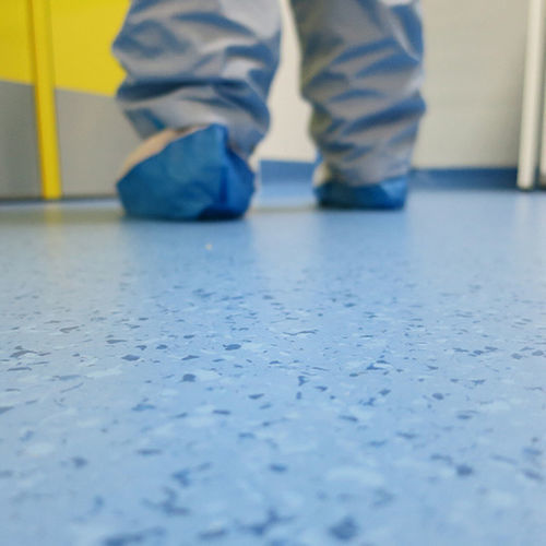 Напольное покрытие высокого качества - MIPOLAM BIOCONTROL - Gerflor - Contract Sport & Contract Flooring - виниловое / для интерьера / для интенсивного движения