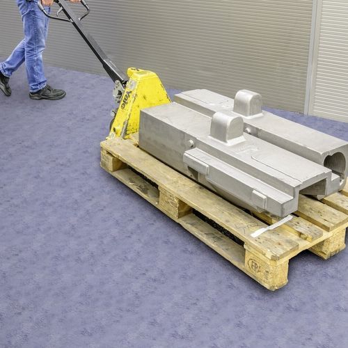 Напольное покрытие из линолеума - DLW LINODUR  - Gerflor - Contract Sport & Contract Flooring - для интерьера / для интенсивного движения / промышленное