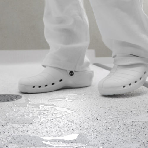 Виниловое напольное покрытие - TARASAFE ULTRA H2O - Gerflor - Contract Sport & Contract Flooring - для интерьера / для бассейна / для влажного помещения