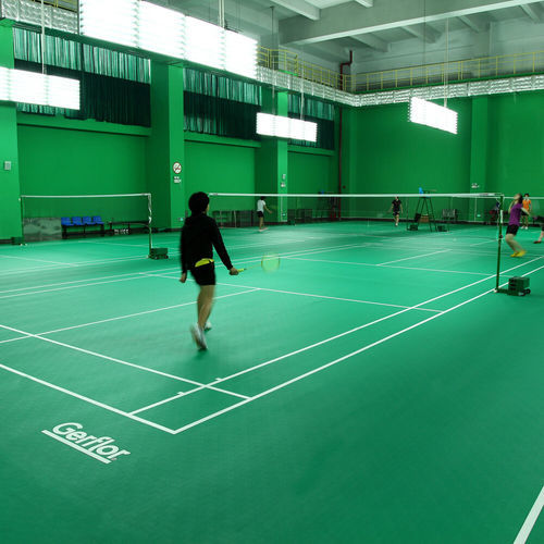 Спортивное покрытие для интерьера - TARAFLEX® BADMINTON 4.5  - Gerflor - Contract Sport & Contract Flooring - виниловое / для спортивных залов / 100% перерабатываемое