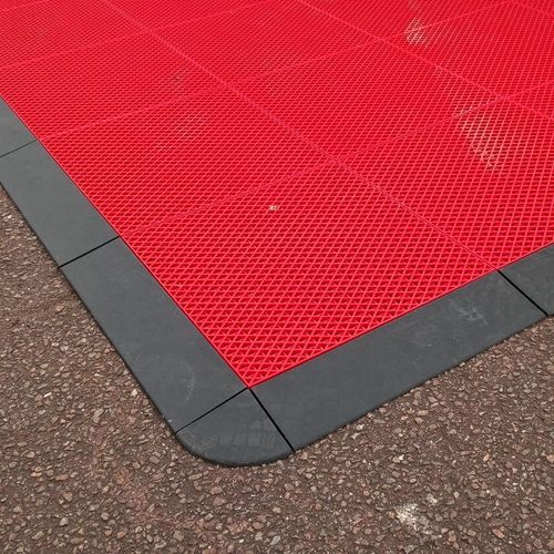 Переходный профиль со шпунтовым соединением - POWERGAME+(TM) - C  - Gerflor - Contract Sport & Contract Flooring - из полипропилена / для напольного покрытия / угловой