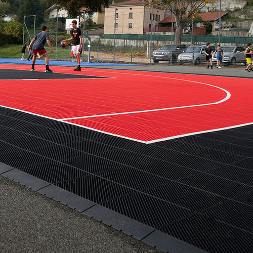 Переходный профиль из полипропилена - POWERGAME+(TM)  - Gerflor - Contract Sport & Contract Flooring - для напольной поверхности / для краев / черный