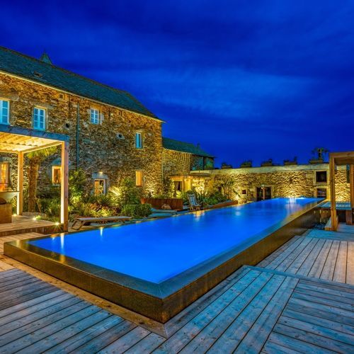 Бассейн на заказ - DE NUIT - Diffazur Piscines - для наружного применения / для интерьера / заглубленный