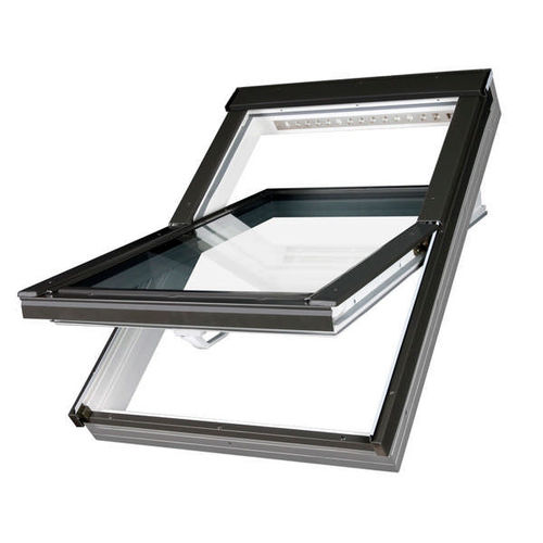 Мансардное окно из алюминия - PTP-V roof window with increased resistance to moisture - FAKRO - из ПВХ / поворотное / с двойным остеклением