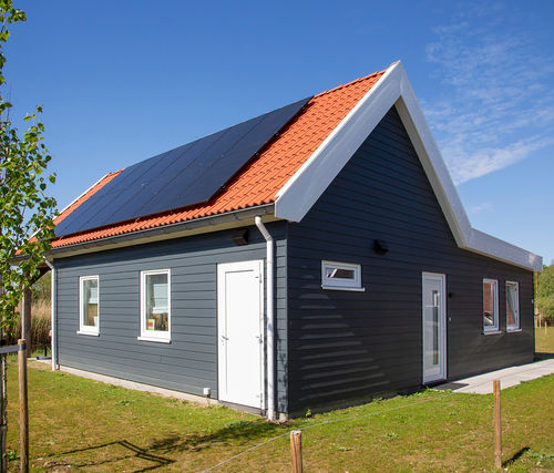 Облицовка фасада из реек - HARDIE® PLANK - James Hardie - France - из волокнистого цемента / из композита / открытое соединение