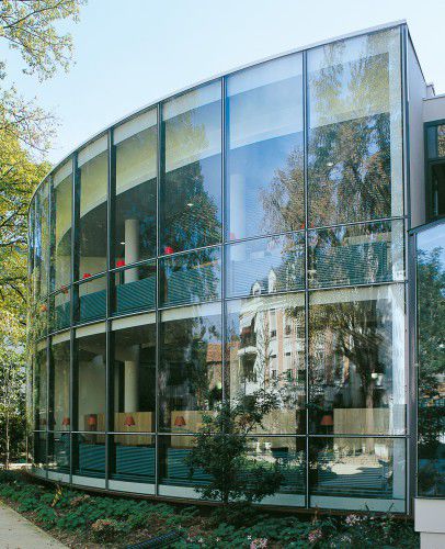 Прозрачная стеклянная панель - Tambest Glass Solutions - для фасада