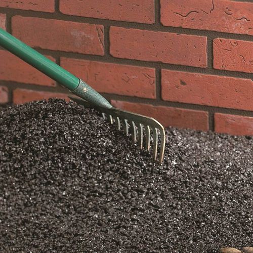 Напольное покрытие из асфальта - MACADAM - Tarmac Building Products - для сектора услуг / текстурированное / имитация бетона