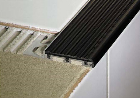 Валик ступени сталь - SCHLÜTER®-TREP-S/-B - Schluter-Systems - противоскользящий