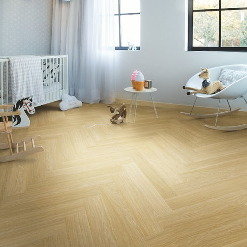 Виниловое напольное покрытие - SERENE OAK MEDIUM  - QUICK-STEP - для интерьера / для спальни / для сектора услуг