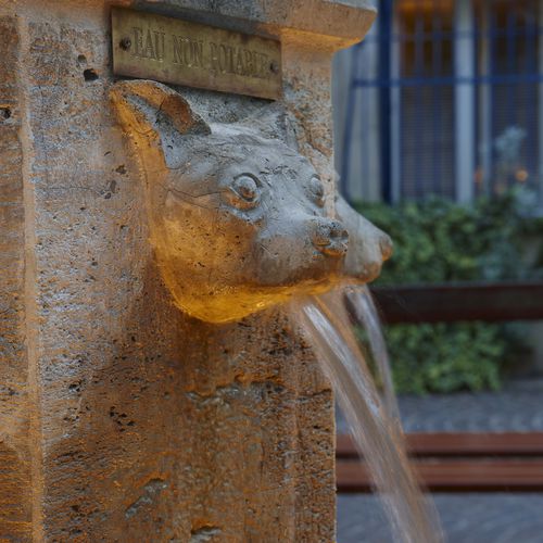 Общественный фонтан - CAHORS - OCCITANIE PIERRES - из камня / классический