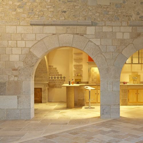 Дверная коробка из натурального камня - AUBEROCHE VIEUX - OCCITANIE PIERRES