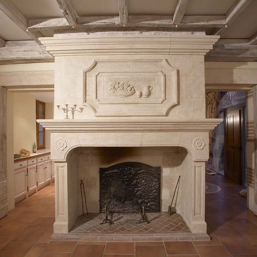 Классическая облицовка камина - BORRÈZE - OCCITANIE PIERRES - из камня / бежевая