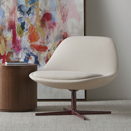 Современное низкое кресло - CHIARA - BERNHARD design - из ткани / из кожи / из американского ореха