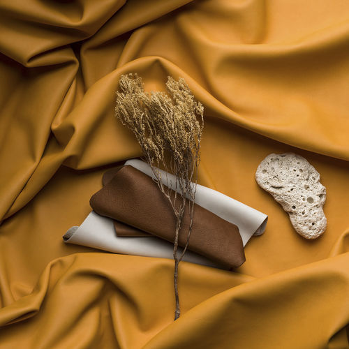 Натуральная кожа для мебели - ELMOESSENCE - Elmo Leather Sweden AB - однотонная