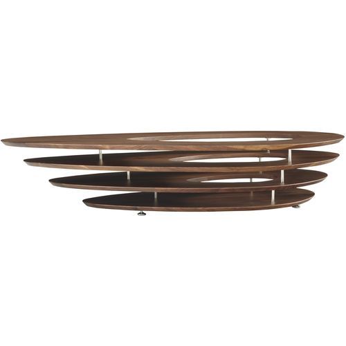 Современный журнальный столик - INTERSTICE - Ligne Roset - из орехового дерева / с основанием из хромированной стали / треугольный