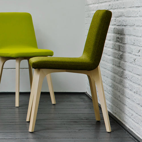 Современный cтул - VIK - Ligne Roset - для интерьера / из ткани / из кожи