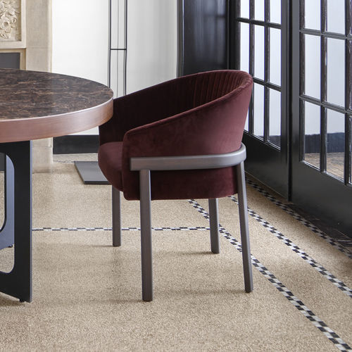 Современный cтул - VALMY - Ligne Roset - для интерьера / из кожи / из ткани