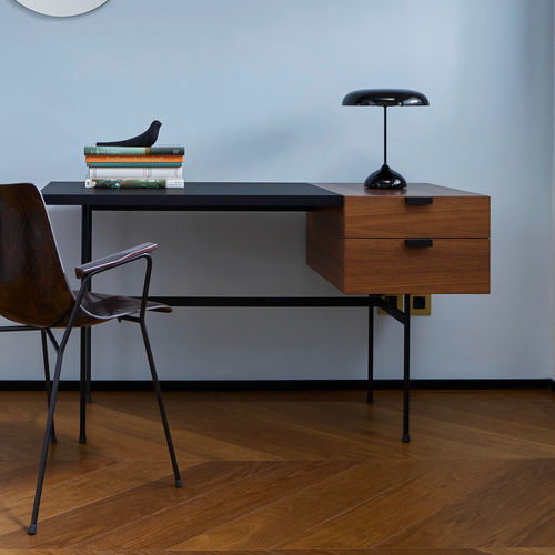 Напольный рабочий стол - TANIS - Ligne Roset - современный / из орехового дерева / из ламината