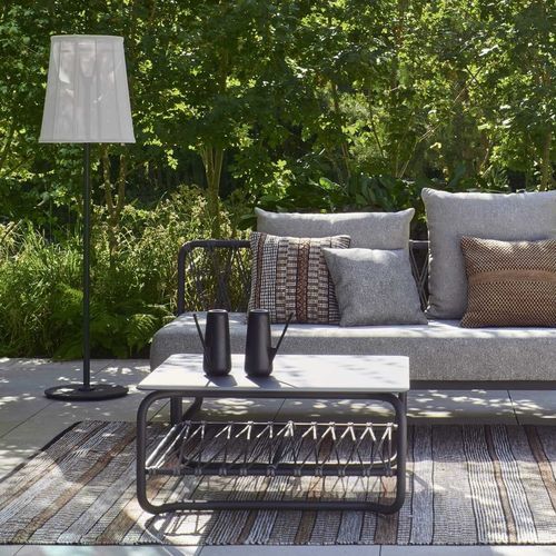 Современный журнальный столик - VALMER - Ligne Roset - из полипропилена / из лакированного алюминия / из веревки