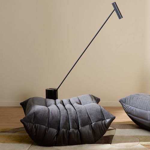 Современная оттоманка - TOGO BOSS - Ligne Roset - из кожи / текстильная / прямоугольная