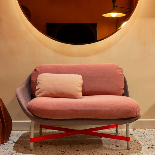 Современный диван - OTTOMAN - MOROSO - из ткани / с подлокотниками / со съемной подушкой