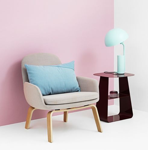 Современный вспомогательный столик - STAY - Normann Copenhagen - из стали / квадратный / для бытового использования