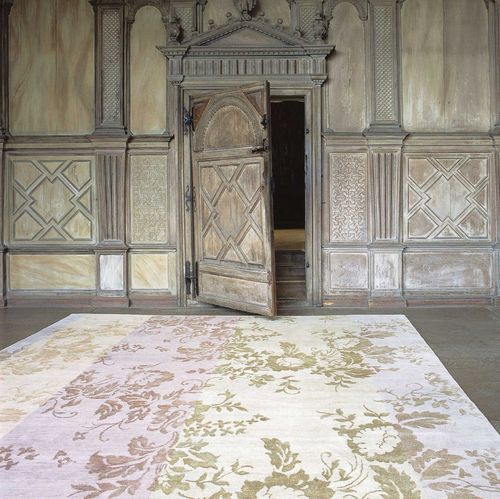 Современный ковер - PALAZZO - The Rug Company - в цветочек / из шелка / из тибетской шерсти