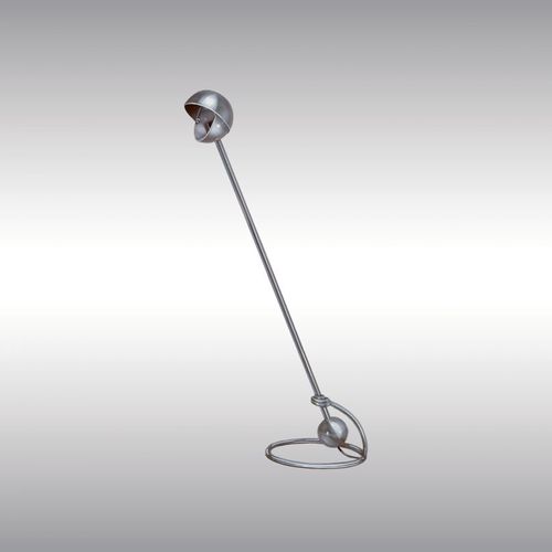 Напольная лампа - AD5 55 - Woka Lamps Vienna - из латуни / дизайн Баухаус / проводная