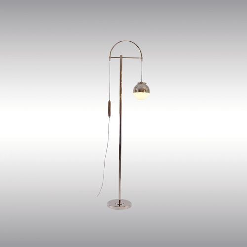 Напольная лампа - 21111 - Woka Lamps Vienna - из латуни / классическая / проводная