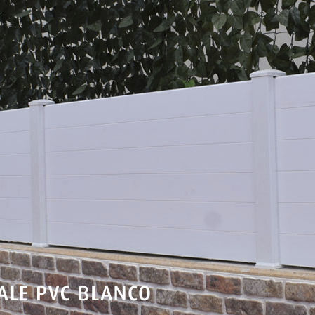 Забор с пластинками - Initiale - Modular Signs S.L. - для домашнего использования / из ПВХ / прямой
