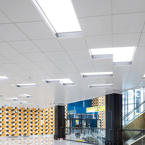 Подвесной потолок из металла - Armstrong MicroLook, Axal Vector - Knauf Ceiling Solutions - из плит / для офиса / для конференц-зала