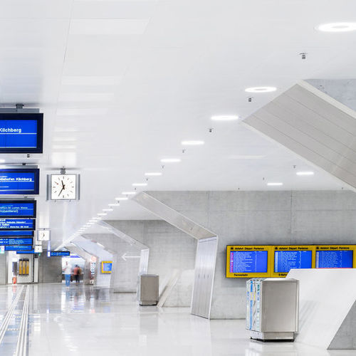 Подвесной потолок из металла - Armstrong Q-Clip - Knauf Ceiling Solutions - из плит / для офиса / для конференц-зала