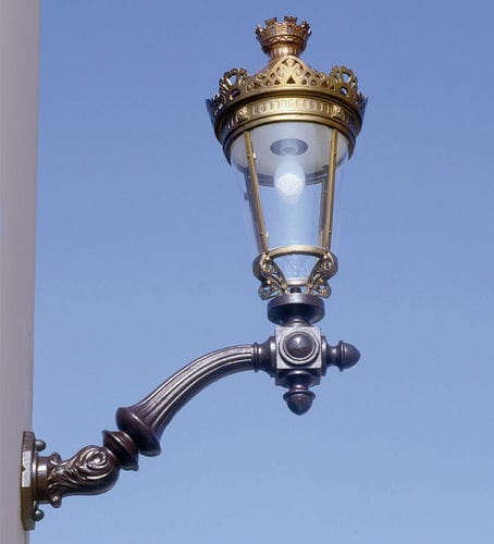 Кронштейн для уличного светильника из чугуна - VENDOME - ECLATEC International