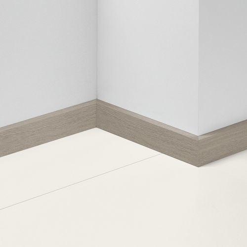 Коричневый плинтус - OAK D151  - PARADOR - из дерева / молдинг / для электросети