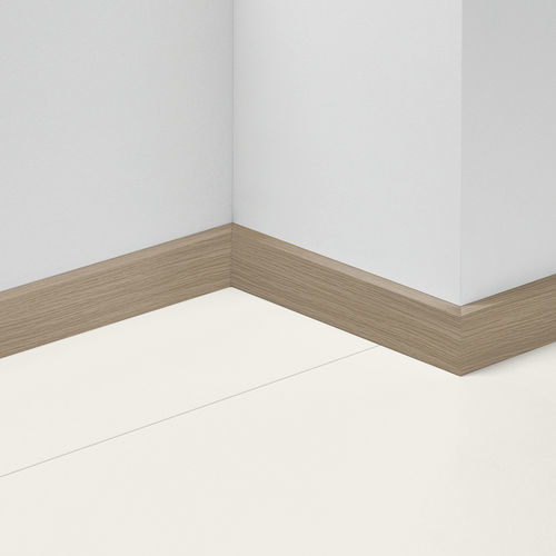 Коричневый плинтус - OAK D148  - PARADOR - из дерева / молдинг / для электросети