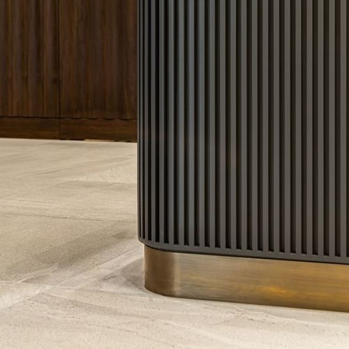 Черный плинтус - Specialist Joinery Group - позолоченный / из алюминия / из нержавеющей стали