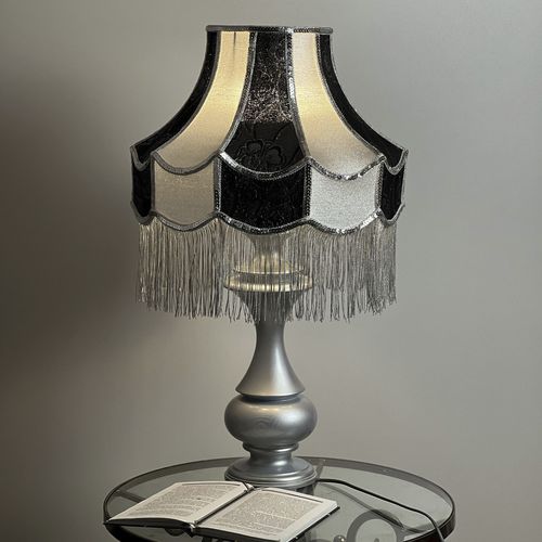 Настольная лампа - Verona 04 - DelightLamps - из шелка / из дерева / в викторианском стиле