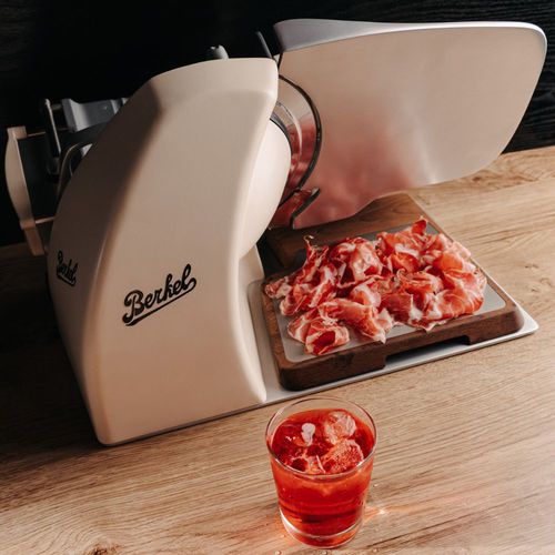 Ломтерезка для хлеба - HOME LINE 250 PLUS MATTE CREAM - Berkel - для сыра / для фруктов / для овощей